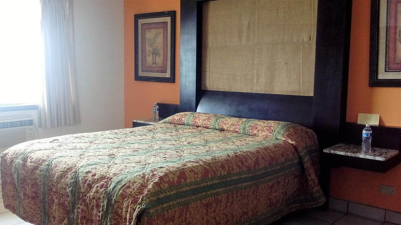 Hotel Calafia Rosarito Buitenkant foto